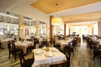 Gran Hotel Aqualange - Balneario De Alange,Almendralejo>>Alange,4 star