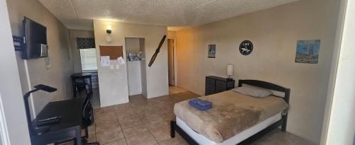 sebastian gardens inn and suites