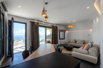secret path luxury villas