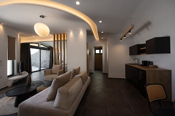 secret path luxury villas