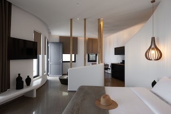 secret path luxury villas