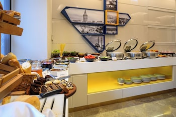 four points express by sheraton istanbul taksim square