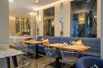 four points express by sheraton istanbul taksim square
