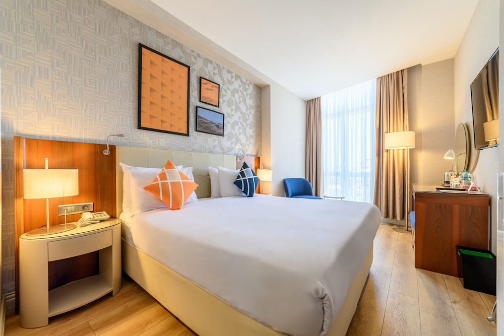 four points express by sheraton istanbul taksim square