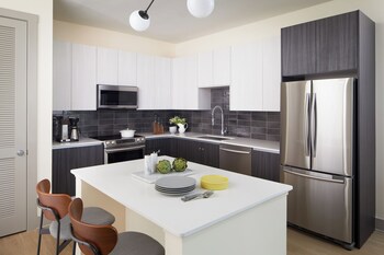sentral west midtown at star metals
