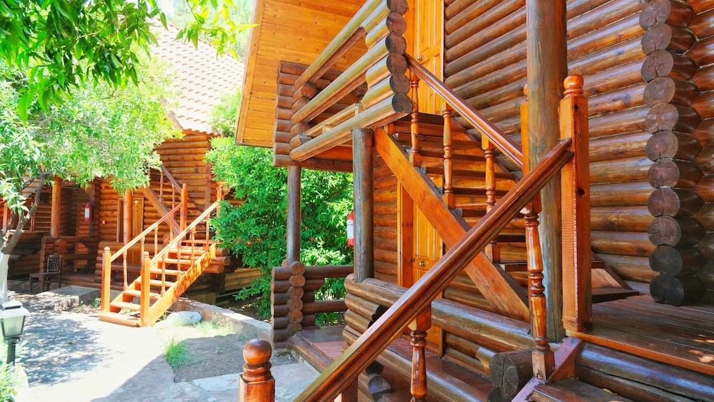woodline hotel