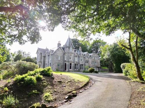wellwood manor guest house