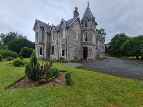 wellwood manor guest house
