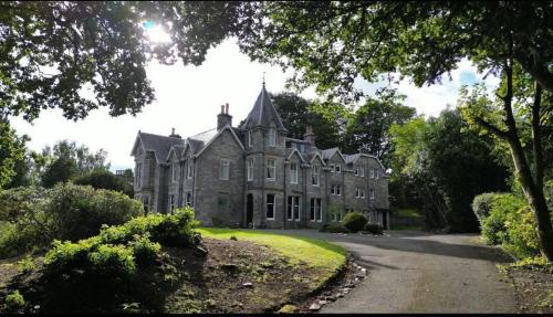 wellwood manor guest house