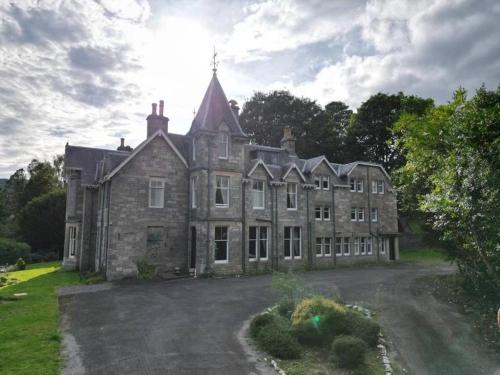 wellwood manor guest house