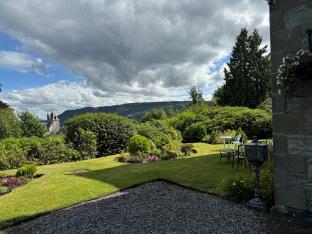 wellwood manor guest house