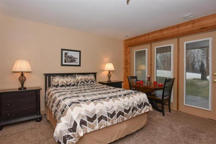seven springs stoneridge 3 bedroom standard condo with ski in out mountain views condo