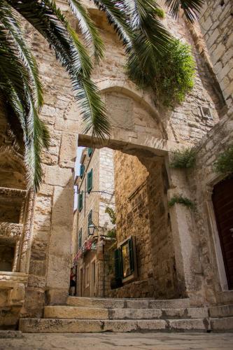 hvar