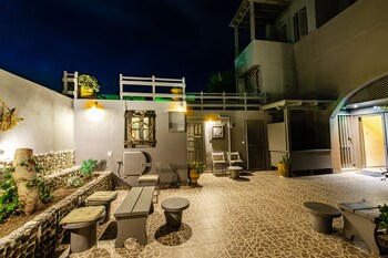 Villa Toula,Megalochori>>Fira,3 star