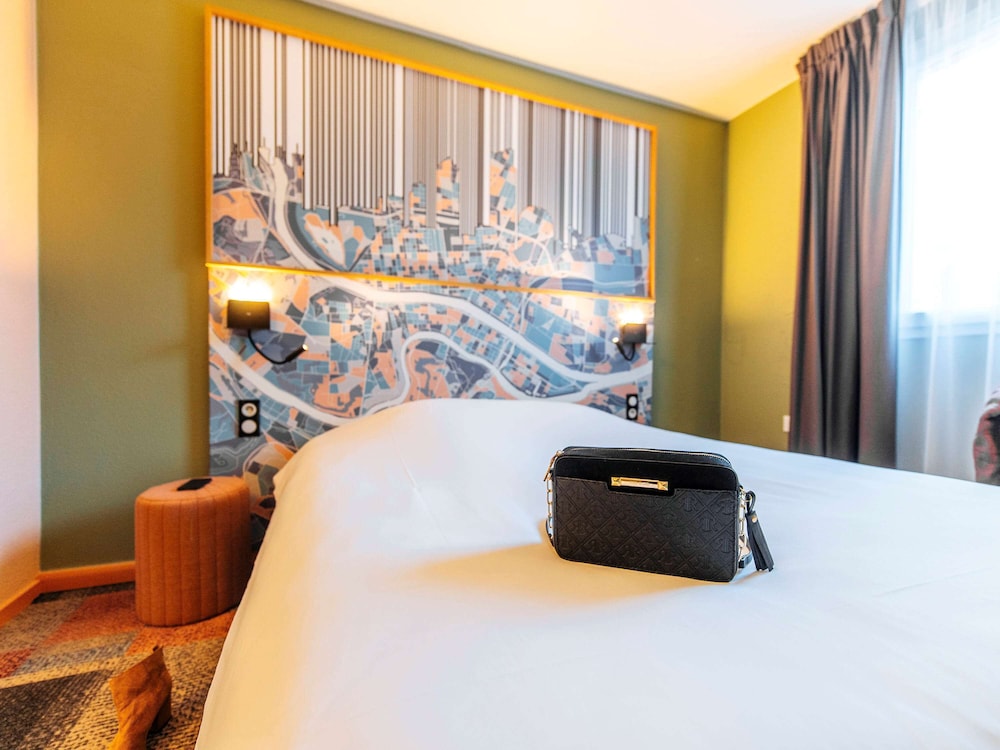 ibis styles lyon croix rousse