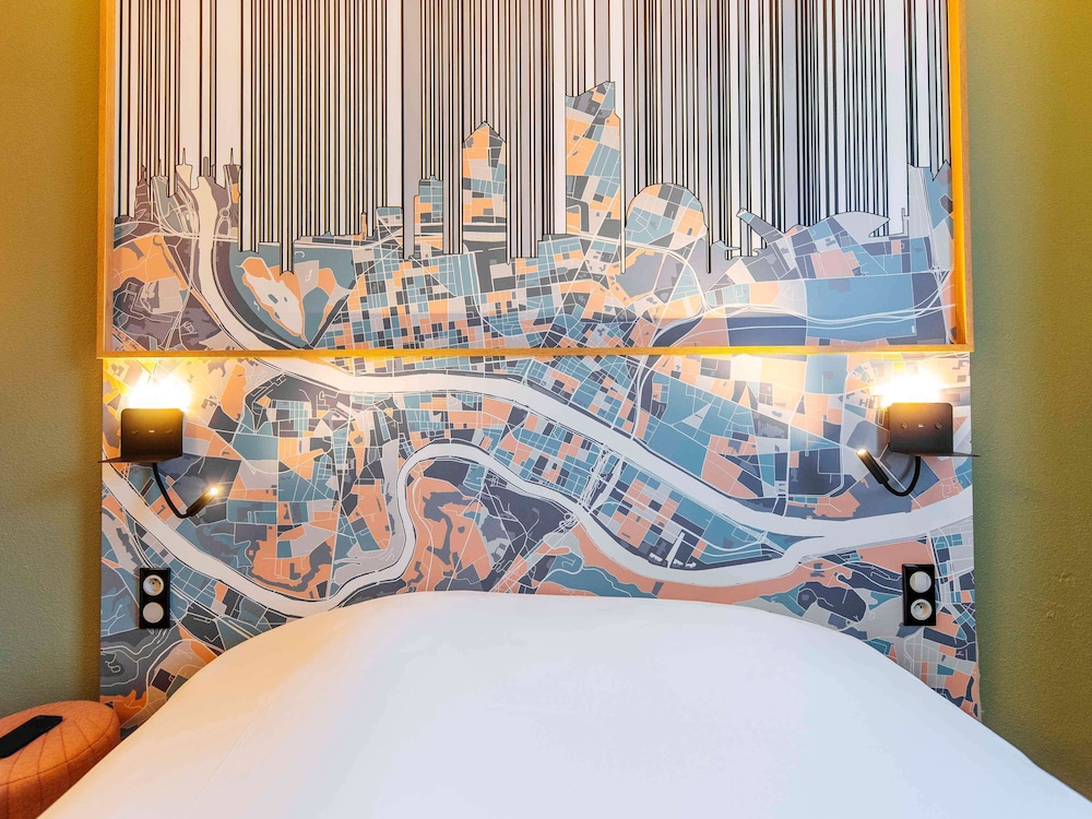 ibis styles lyon croix rousse