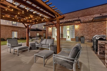 homewood suites by hilton macon north