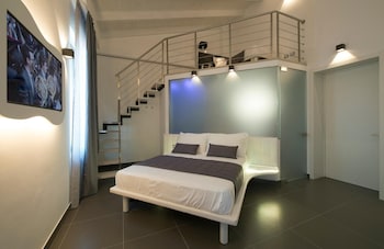 gatto bianco mia aparthotel