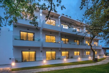 south coast hotel