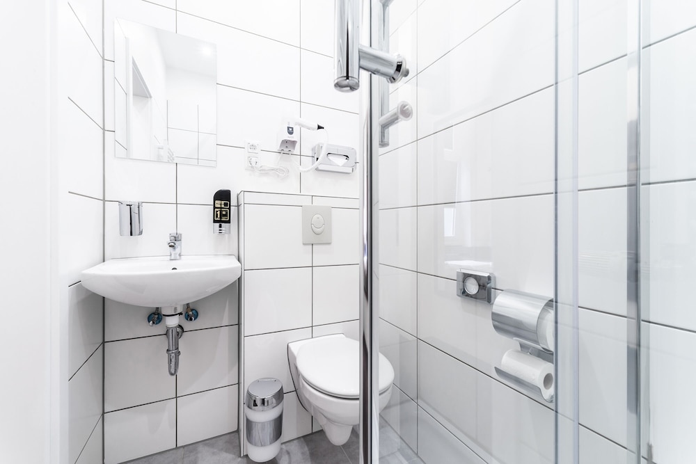 upper room hotel kurfurstendamm