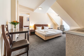upper room hotel kurfurstendamm