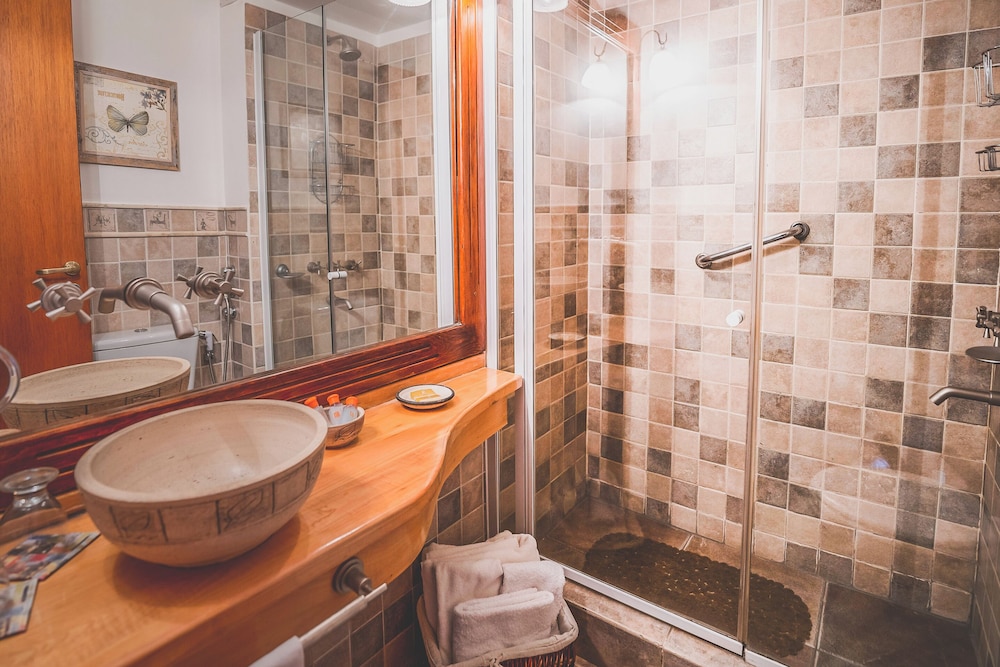 tierra de leyendas boutique hotel