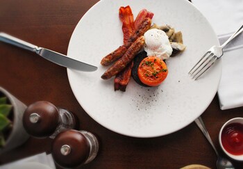 The White Horse Inn,Petworth>>Chichester,4 star