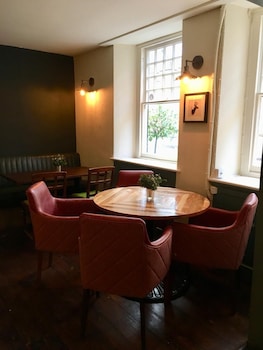 white hart inn