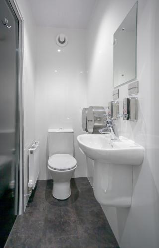 west end hotel hostel