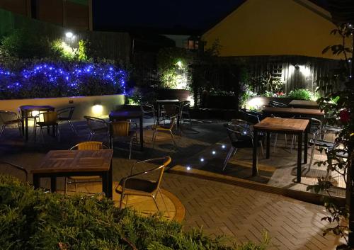 walnut tree inn