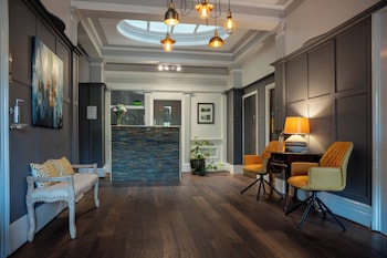 Walnut Tree Inn,,3 star