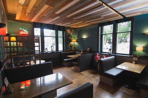 the royal hotel and bar