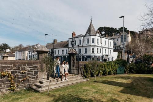 the royal hotel