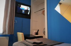 robin 7 lodge city centre