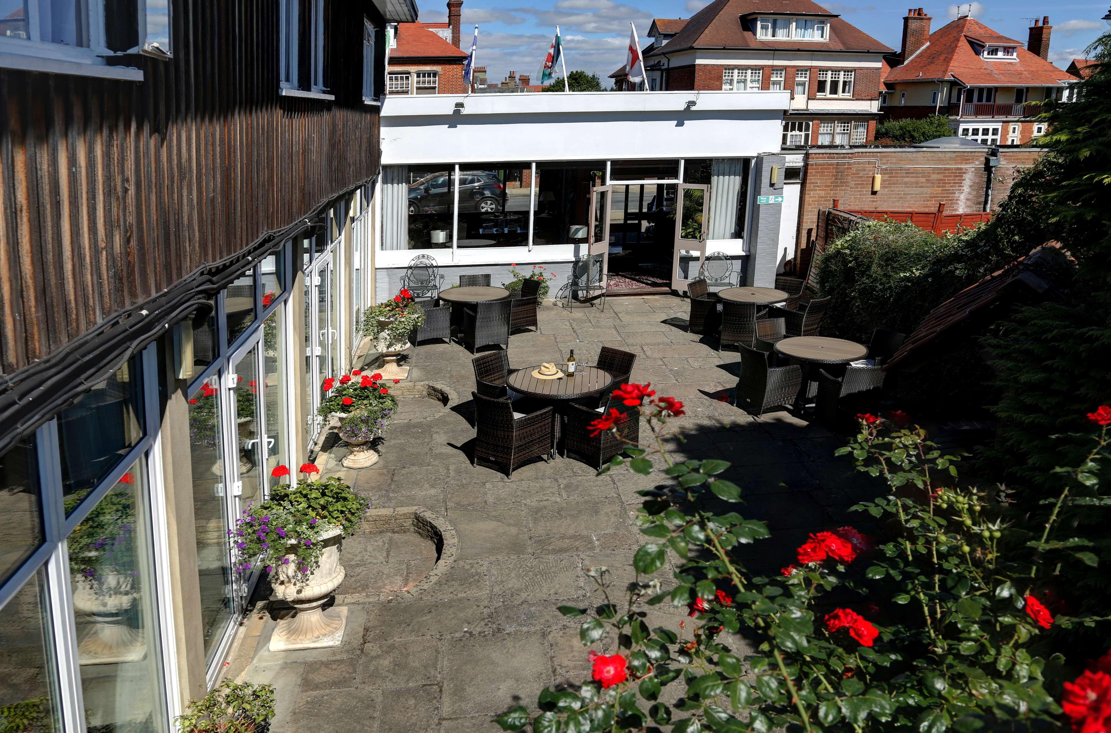 Hotel Coco,Ipswich>>Felixstowe,3 star