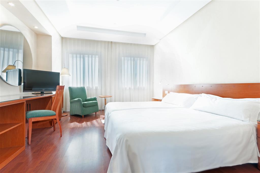 hotel madrid chamartin affiliated by melia