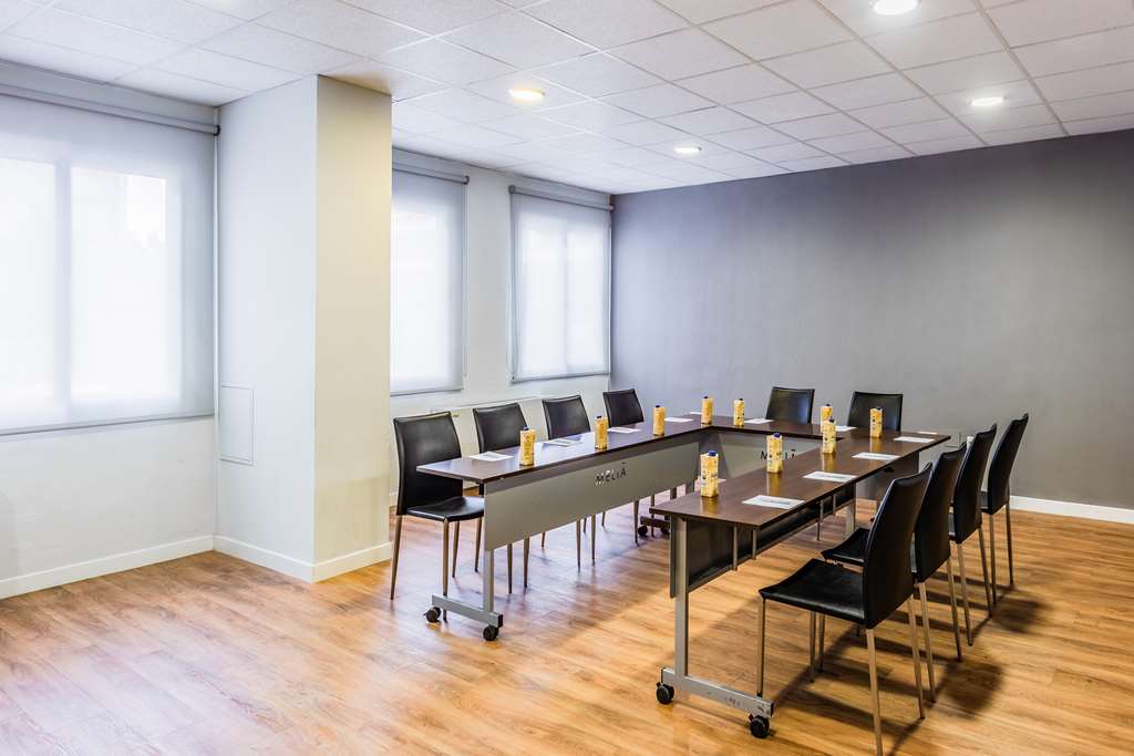 hotel madrid chamartin affiliated by melia