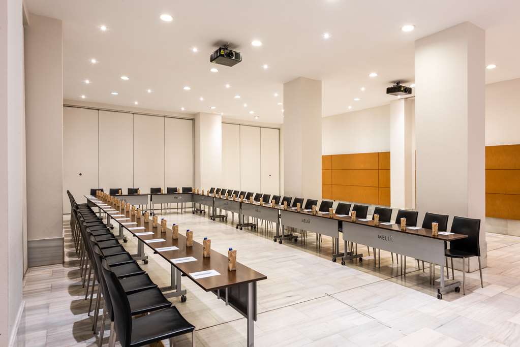 hotel madrid chamartin affiliated by melia