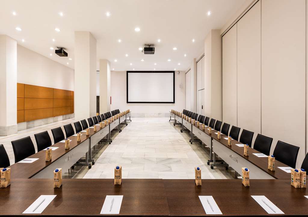 hotel madrid chamartin affiliated by melia