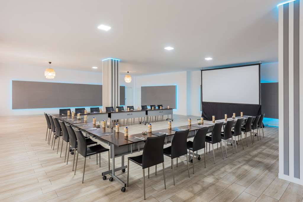 hotel madrid chamartin affiliated by melia