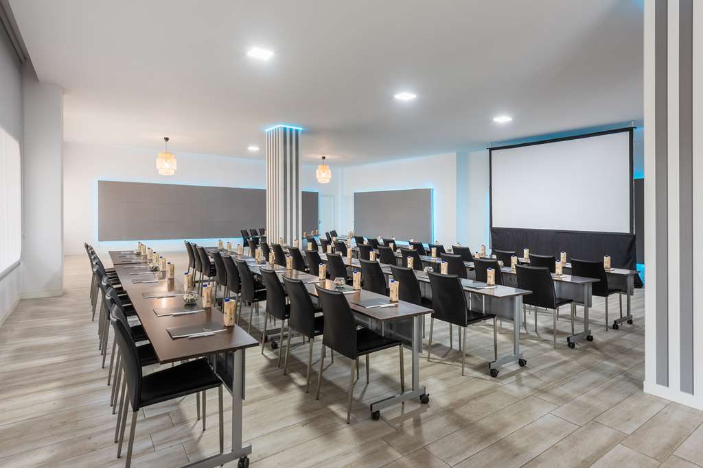 hotel madrid chamartin affiliated by melia