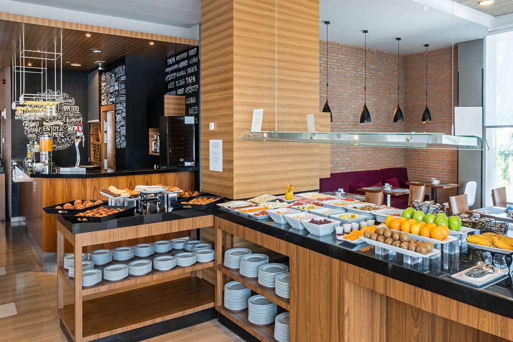 hotel madrid chamartin affiliated by melia