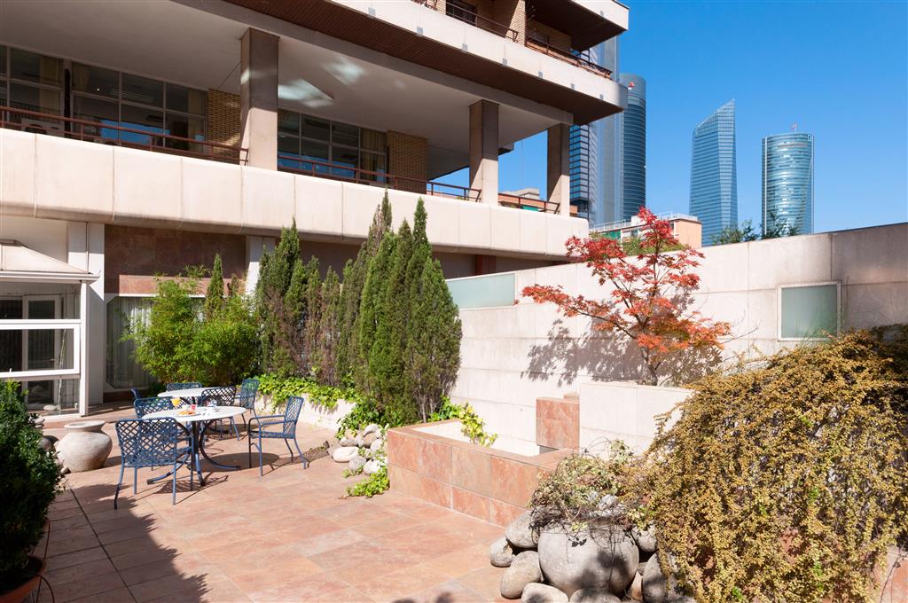 hotel madrid chamartin affiliated by melia