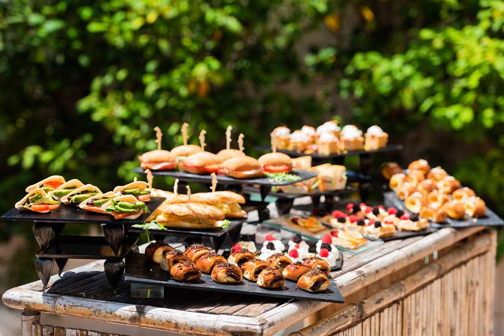 hotel madrid chamartin affiliated by melia