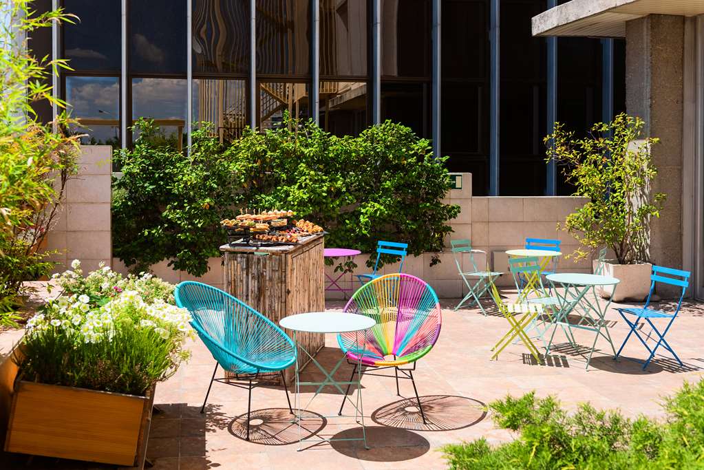 hotel madrid chamartin affiliated by melia