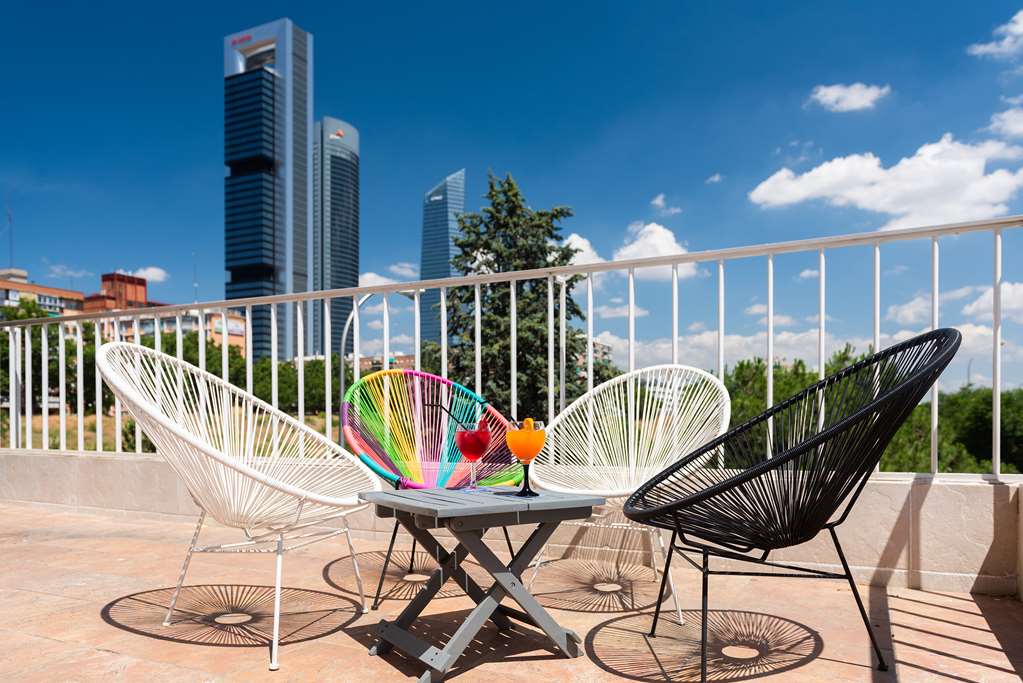 hotel madrid chamartin affiliated by melia