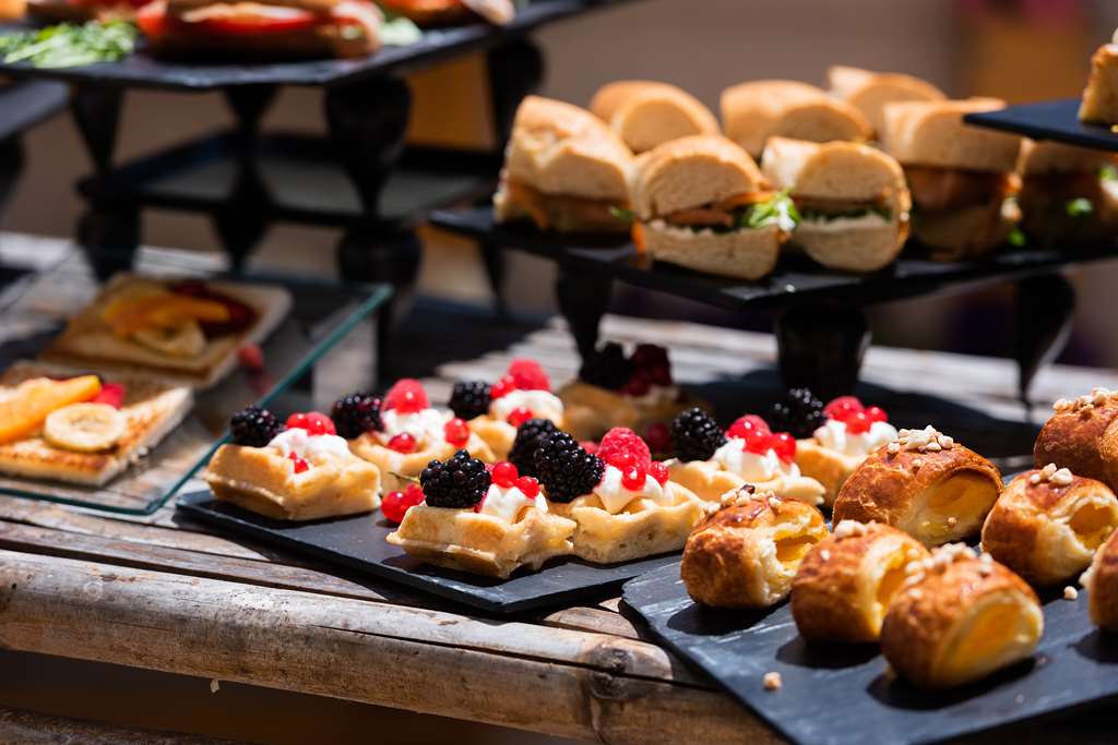 hotel madrid chamartin affiliated by melia