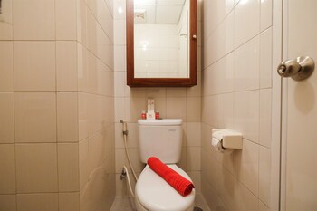 simple studio signature park grande apartment near mt haryono