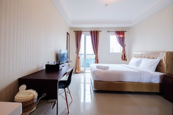 simple studio signature park grande apartment near mt haryono