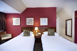 the lodge at meyrick park